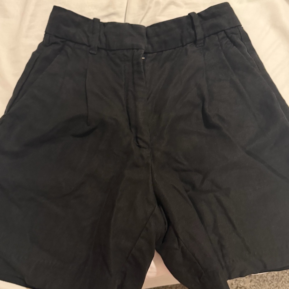 The Effortless Short™ Linen Long